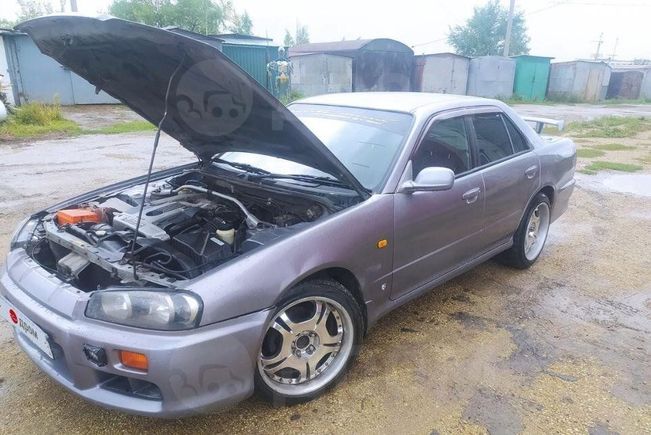 Заднеприводный Skyline