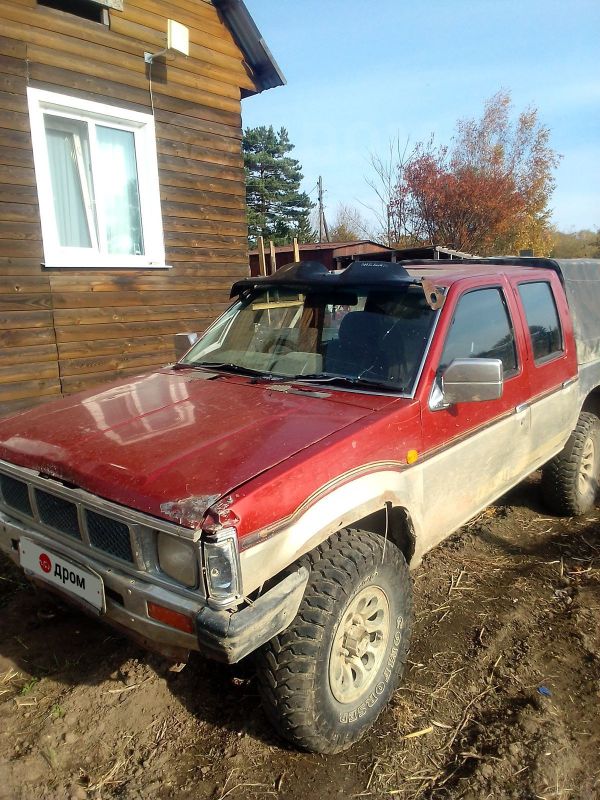 Ниссан Датсун 1992