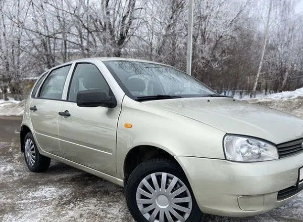 Калина хэтчбек бежевый 2012