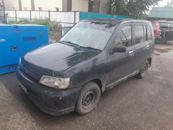 Nissan Cube 1998