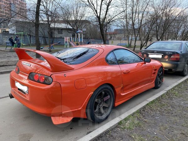Toyota Supra 2000