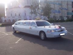 Москва Town Car 2002