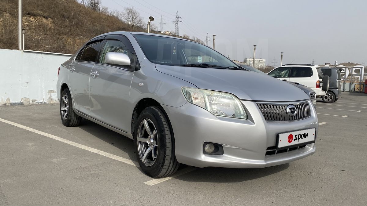 Цвет 178 Тойота. Toyota Corolla, год изготовления: 2000, цвет: светло серый. Седан 700000 рублей.