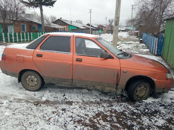 ВАЗ 2110 оранжевый металлик