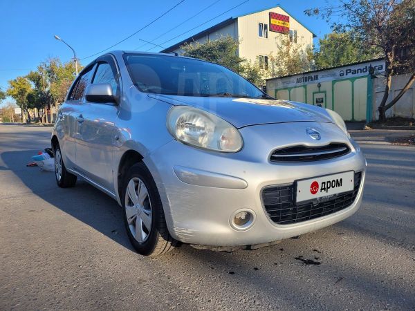 Nissan March 2011