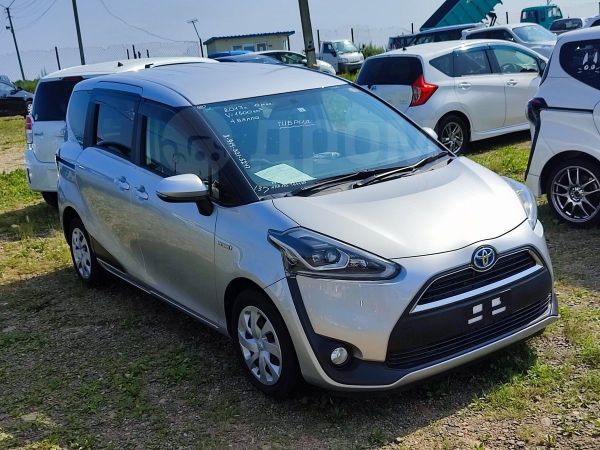 Гибрид уссурийск. Toyota Sienta 1.5 CVT, 2010. Тойота Сиента 2016. Toyota Sienta 1.5 CVT, 2018,. Тойота Сиента 2017.