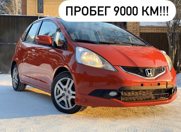Honda Jazz 2009 красная