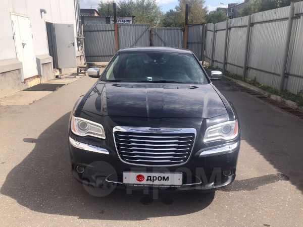 Chrysler 300c Luxury Series