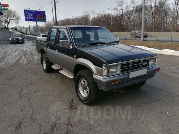 Nissan Datsun Pickup Double Cab