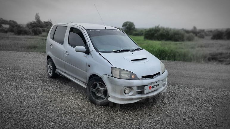 Daihatsu YRV Turbo