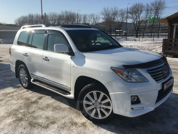 Lexus LX 570 2011