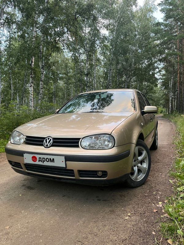 Купить Фольксваген Гольф 2002 Года