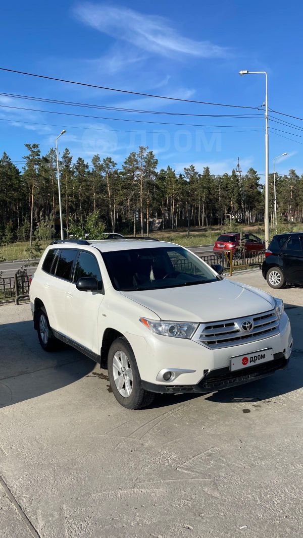 Тойота Хайлендер 2012 в Якутске, б/у, 4вд, автоматическая коробка, 3.5 ...