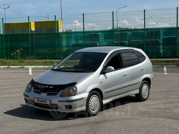 Ниссан Тино 1999 Купить