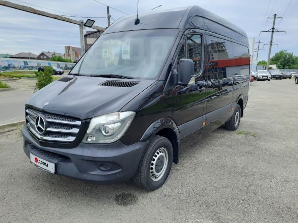 Mercedes Sprinter Minibus 2015