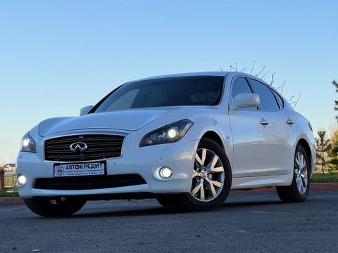 Infiniti m37 2012