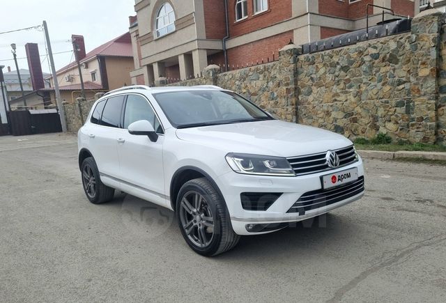 Volkswagen Touareg 2016 Р±РµР»С‹Р№