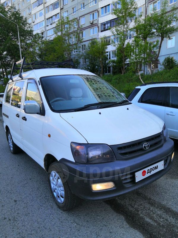 Toyota Town Ace 2002