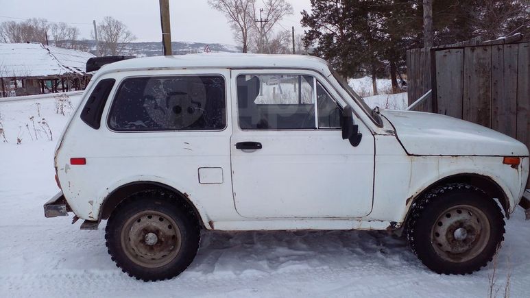 ВАЗ 2121 Нива 1991 белая. ВАЗ 2121 1991 года. Нива 1991 цвет сахара. Белая Нива 1991-го года выпуска.