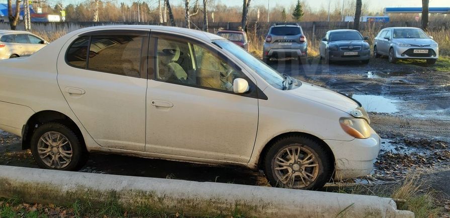 Toyota platz 2002. Тойота платц 2002. Платц 2002 года морда. Тойота платц, 2002 г. Платц 2002.